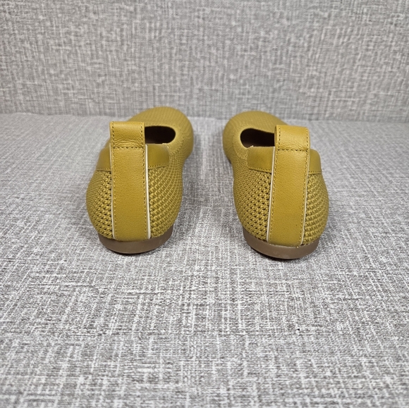 Everlane Day Glove Ballet Flat Crochet Knit Shoes Women's 8  Yellow Slip Ons - Picture 4 of 9